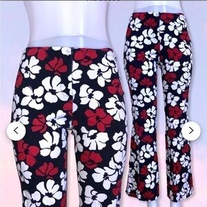 Vintage 90s y2k Hawaiian hibiscus floral No Boundaries‎ flare pants‌‌‌‌‌